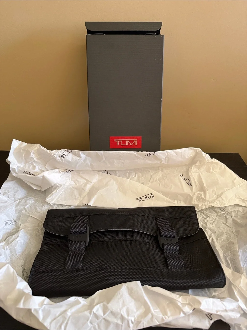TUMI Black Men's Travel Organizer Pouch